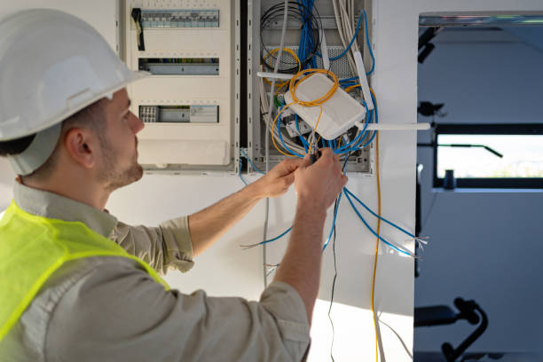 Best Electrical Installation Contractor  in Higginsville, MO